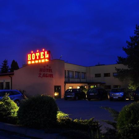Niewiesze Hotel Zagiel מראה חיצוני תמונה