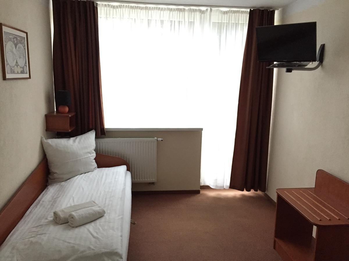 Niewiesze Hotel Zagiel מראה חיצוני תמונה